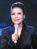 田震