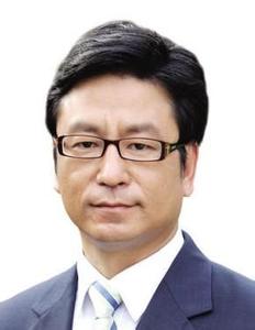 白岩松