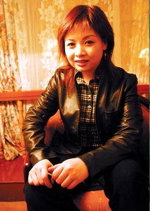 李琼